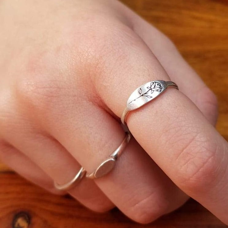 925 Sterling Silver Rose Design Band Ring | Size 5 to 12 | Minimalist Delicate Jewelry - AlmaJewelryShop Online boutique for gold and silver jewelry