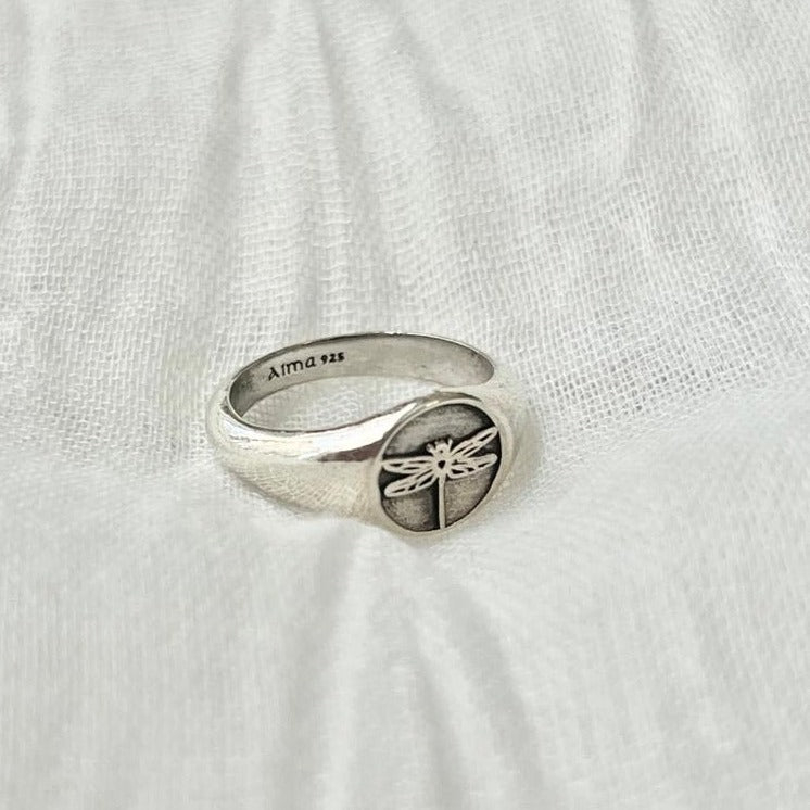 Dragonfly's Dance - AlmaJewelryShop